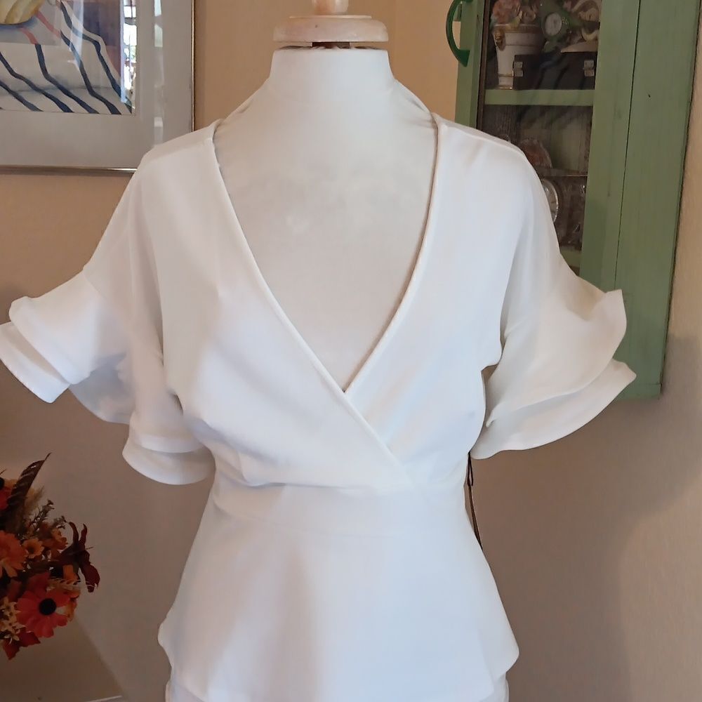 Haute Monde White Top With Layered Sleeves